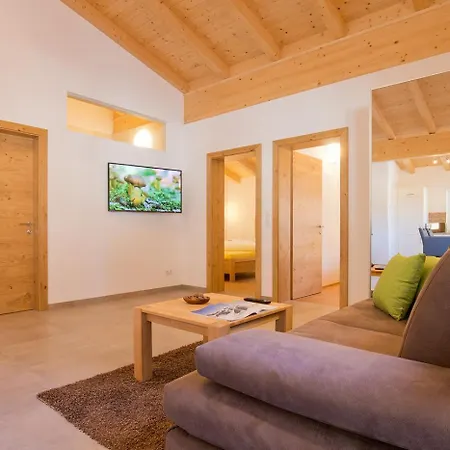 Alps 3000-1 Apartment