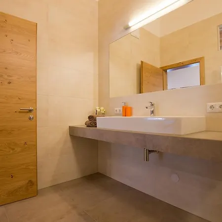 Alps 3000-1 Apartment *
